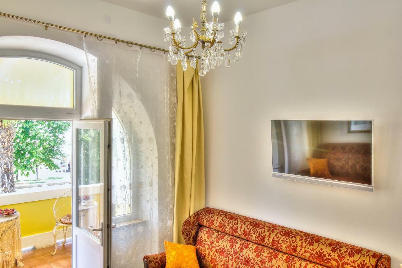 Boutique Apartman Villa Mediteran Porec Esterno foto
